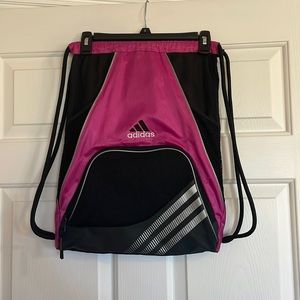 Adidas, one size fits all, drawstring bag.